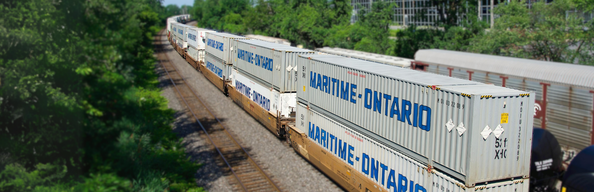 Beyond the Road: The Key Advantages of Rail Transport for Freight